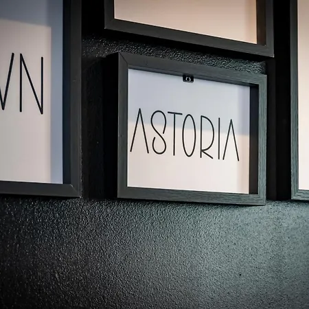 Superbe Avec Patio Apartamento