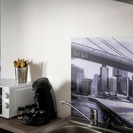 Superbe Avec Patio Apartamento *