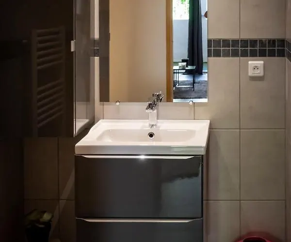 Superbe Avec Patio *